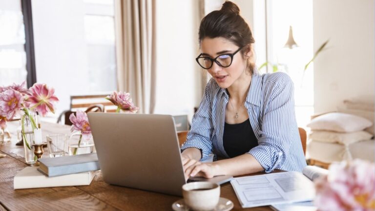 Top 10 Online Jobs from Home Without Any Investment