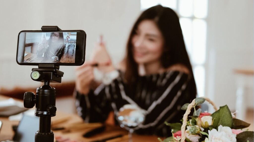 Social Media Influencer